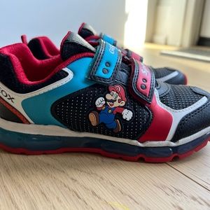 Super Mario Bros. Geox Light Up Sneakers - Size 12